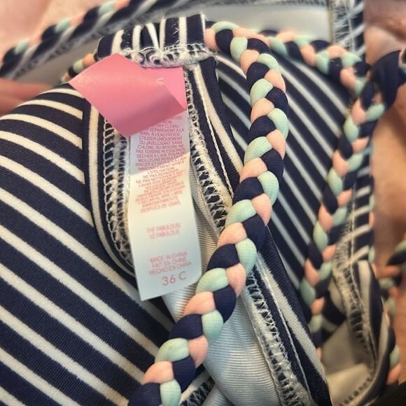 Victoria secret swim top 36C D - Picture 5 of 6